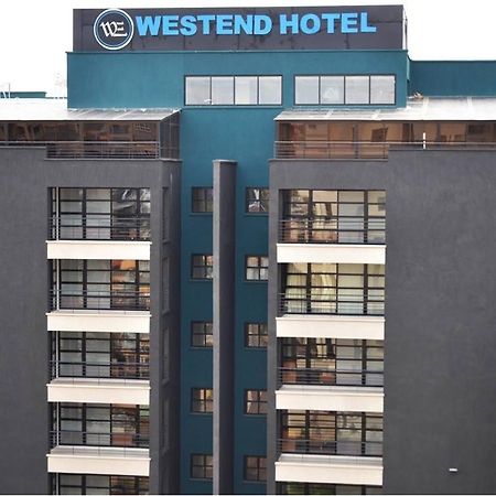 We Hotel And Suites Nairobi Extérieur photo